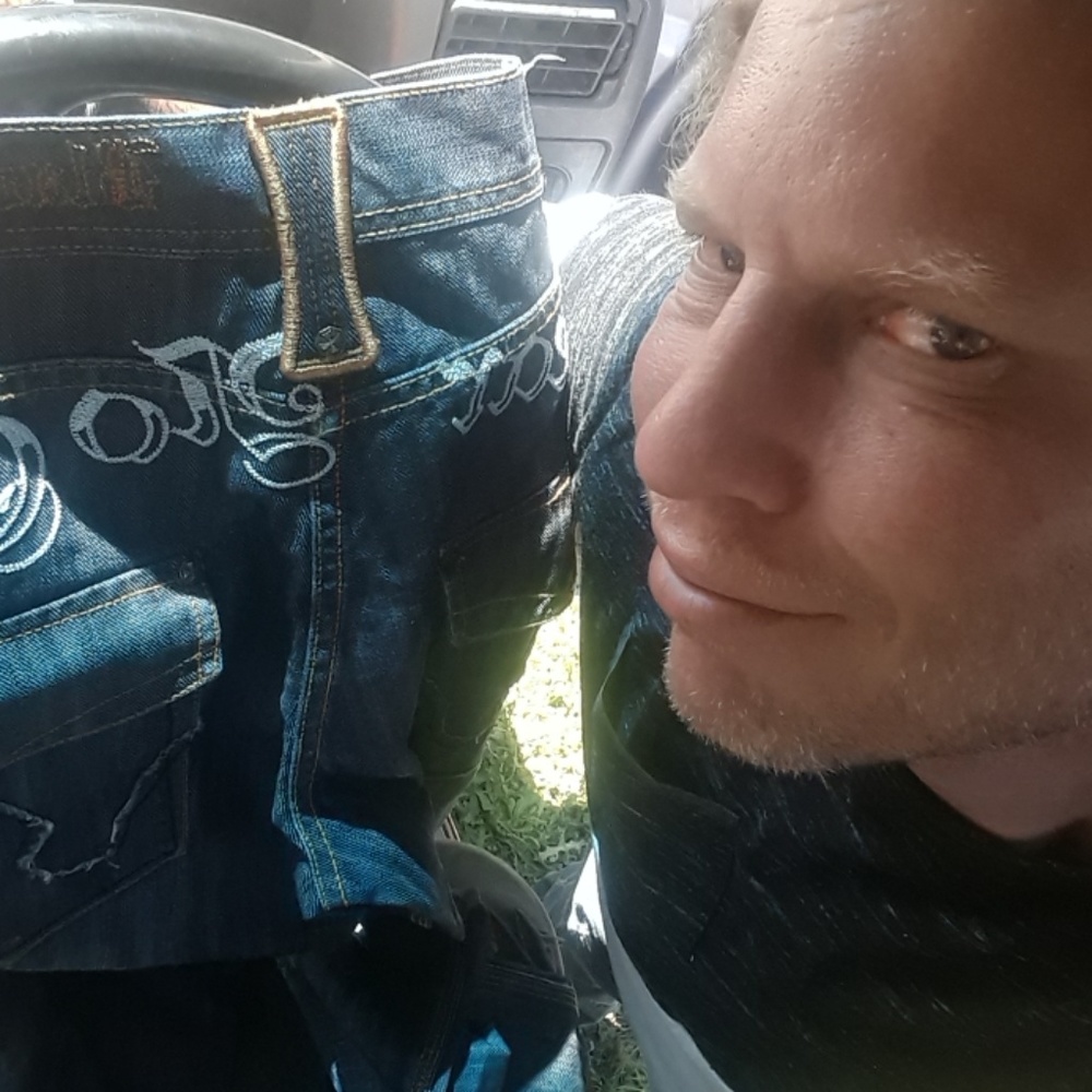 Meet your Posher, Jeremy